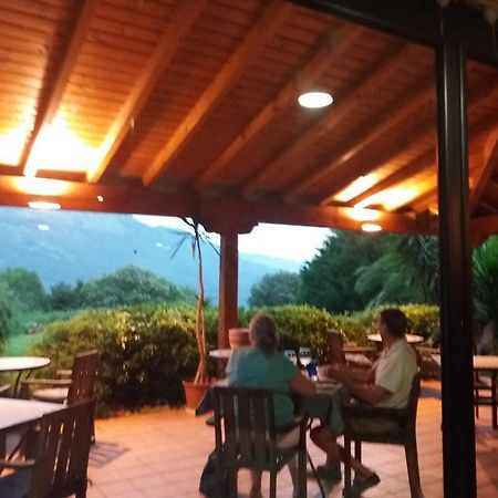 Aire De Ruesga Hotel Buitenkant foto