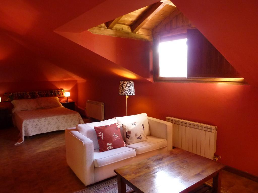 Aire De Ruesga Hotel Kamer foto