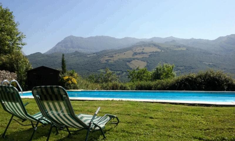Aire De Ruesga Hotel Buitenkant foto