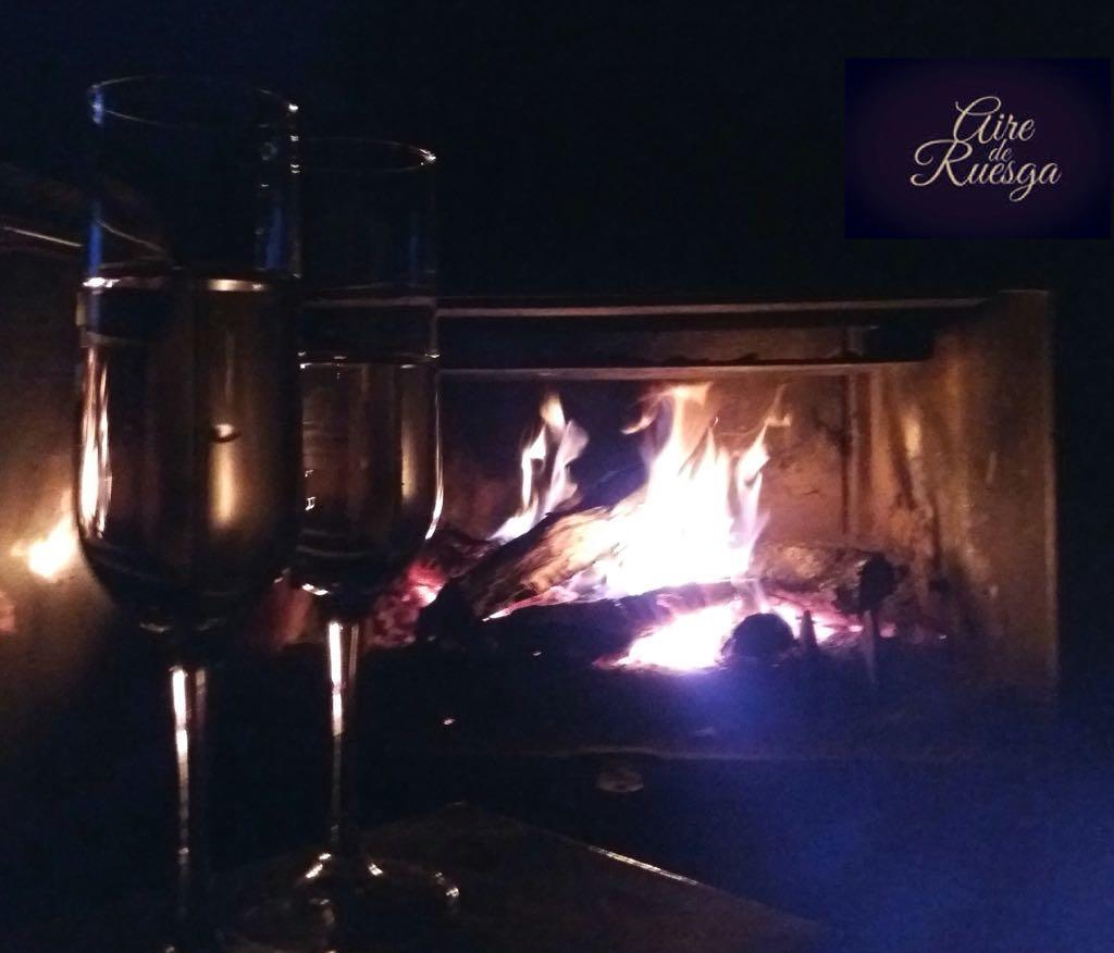 Aire De Ruesga Hotel Buitenkant foto